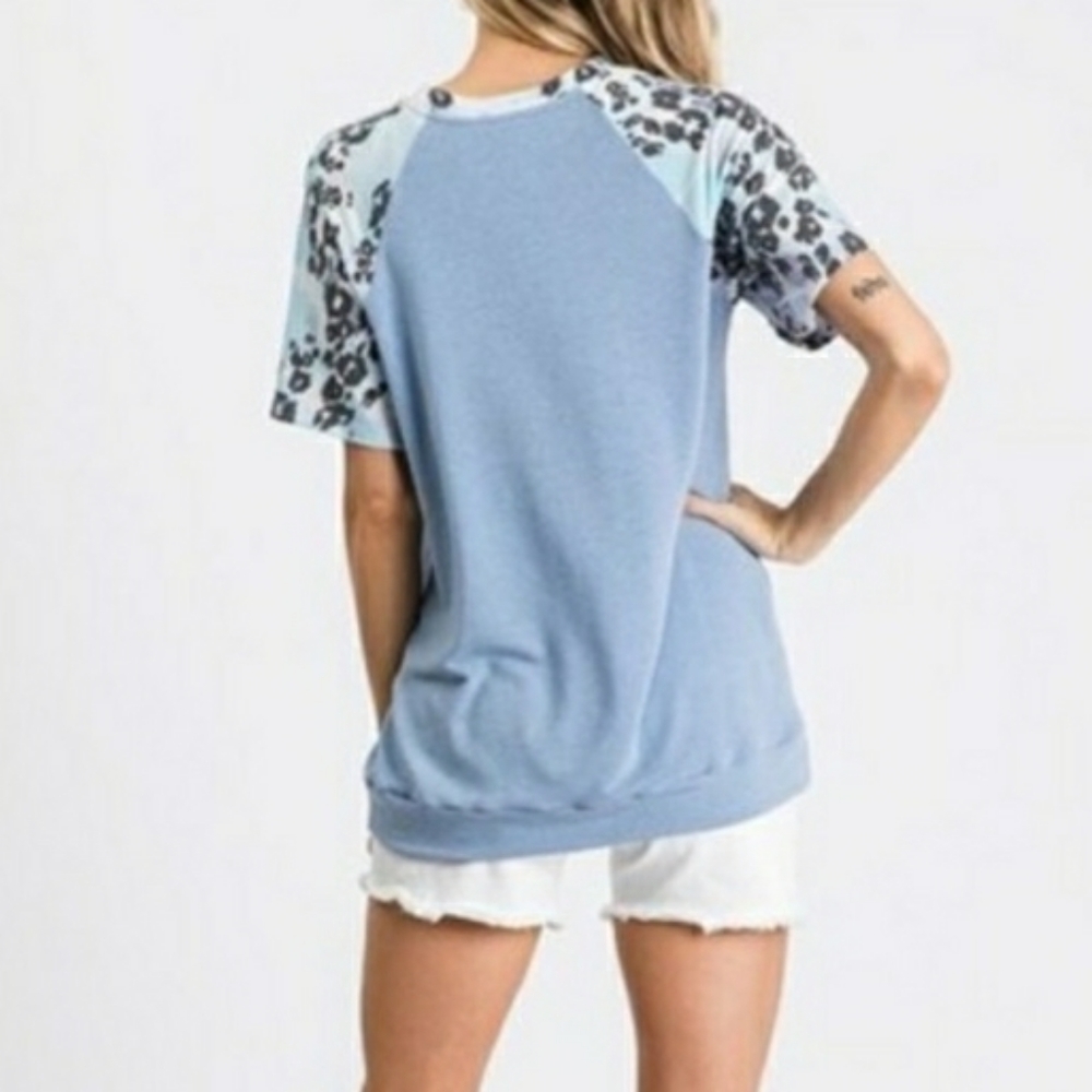 Powder Blue Color Block Short Sleeved Top - Picture 6 of 6